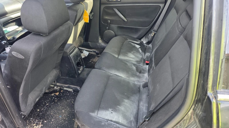 VW Passat, снимка 4 - Автомобили и джипове - 53532562