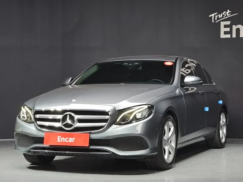 Mercedes-Benz E 200 - 33939 лв. / 17352.74 € - 84782534 1