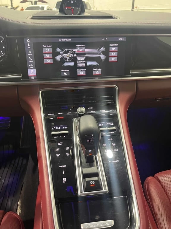 Porsche Panamera * 4S * CARFAX * ЦЕНА ДО БГ - изображение 9