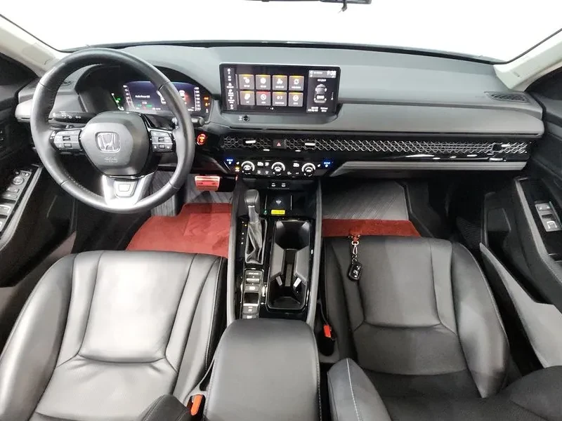 Honda Accord 2.0 Hybrid Touring, снимка 7 - Автомобили и джипове - 55815323