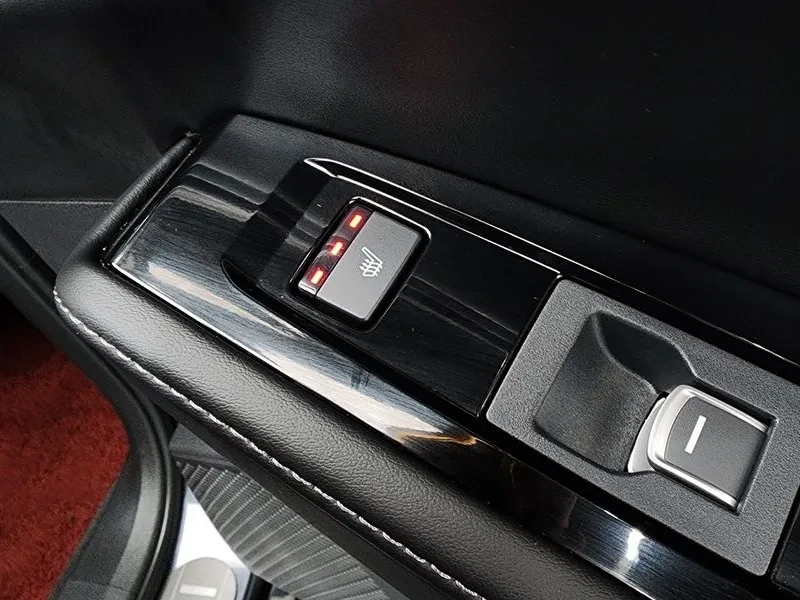 Honda Accord 2.0 Hybrid Touring, снимка 14 - Автомобили и джипове - 55815323