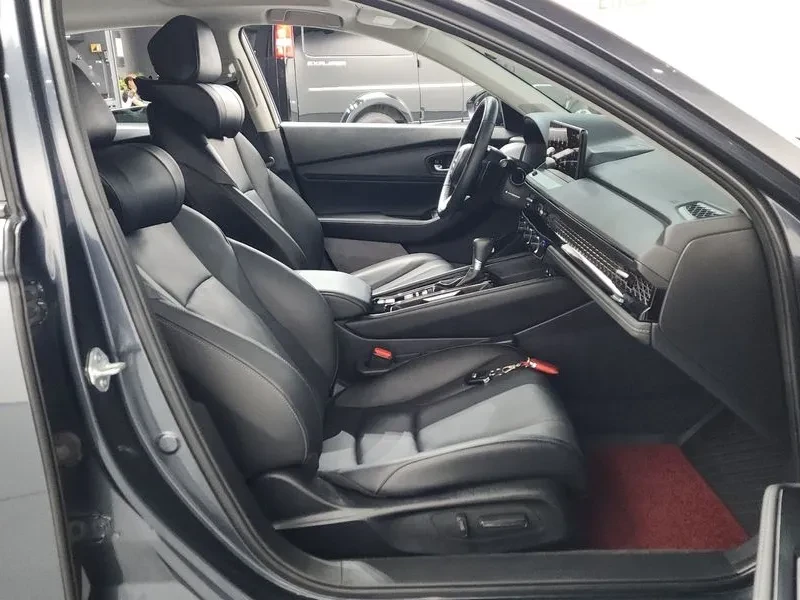 Honda Accord 2.0 Hybrid Touring, снимка 11 - Автомобили и джипове - 55815323