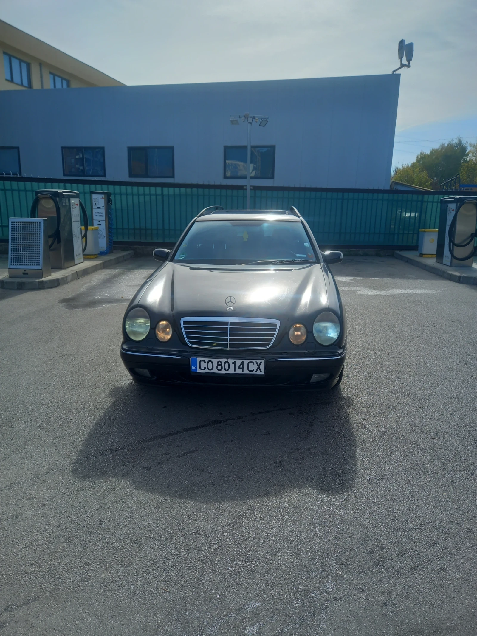 Mercedes-Benz E 270 2.7 дизел 170кс - изображение 2