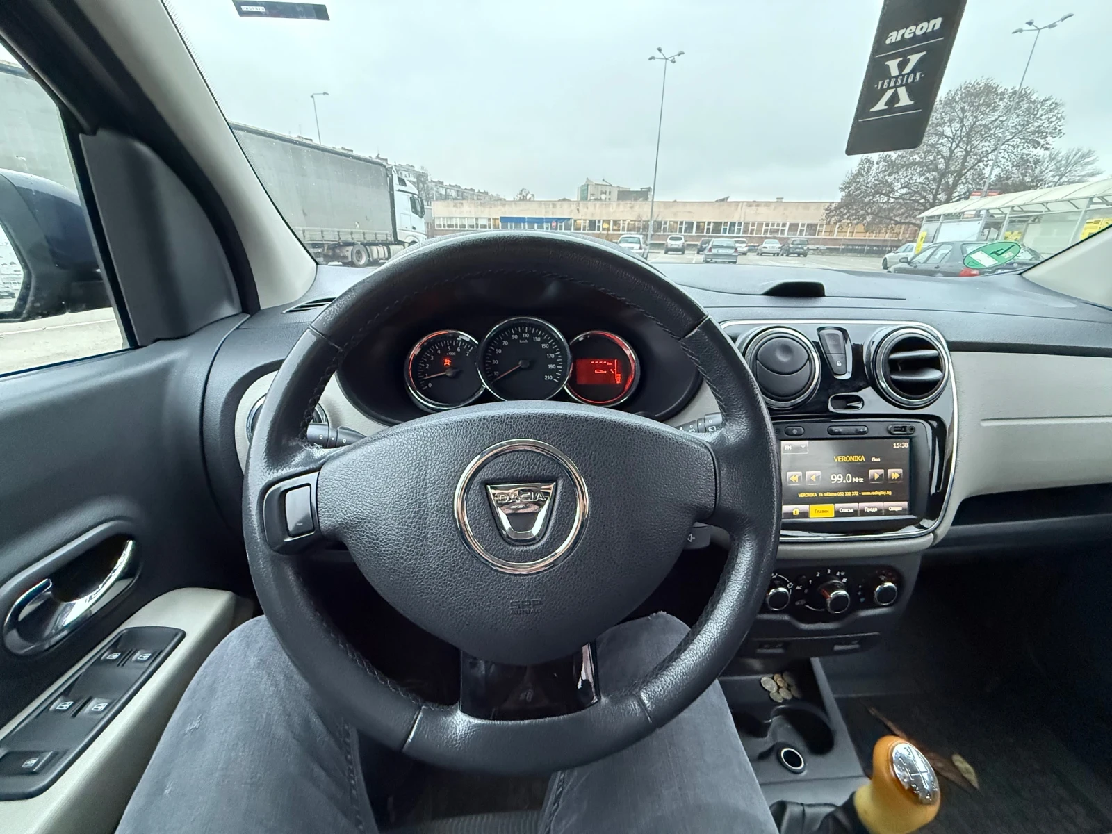 Dacia Lodgy ПРОМО* ОБСЛУЖЕН* РЕГИСТРИРАН* БЕНЗИН | Mobile.bg — изображение 12