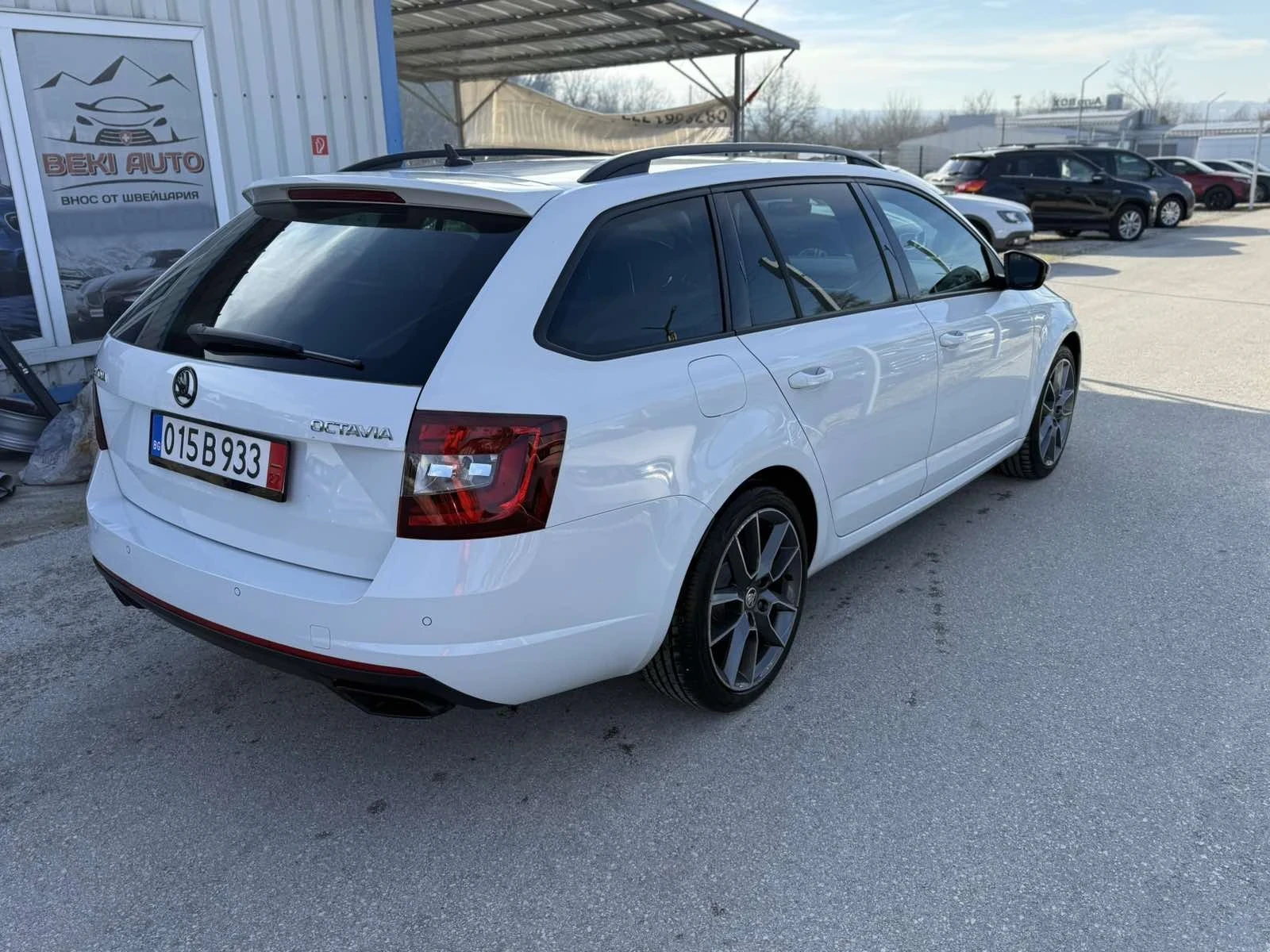 Skoda Octavia 2.0 TDI 184к.с 4x4 VRS - изображение 5