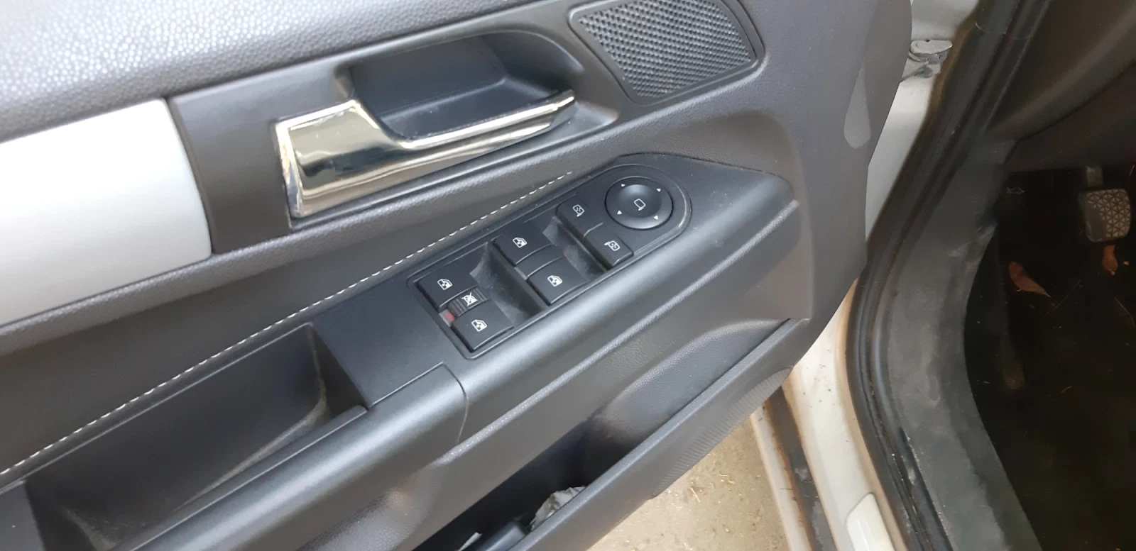 Opel Zafira  - изображение 8