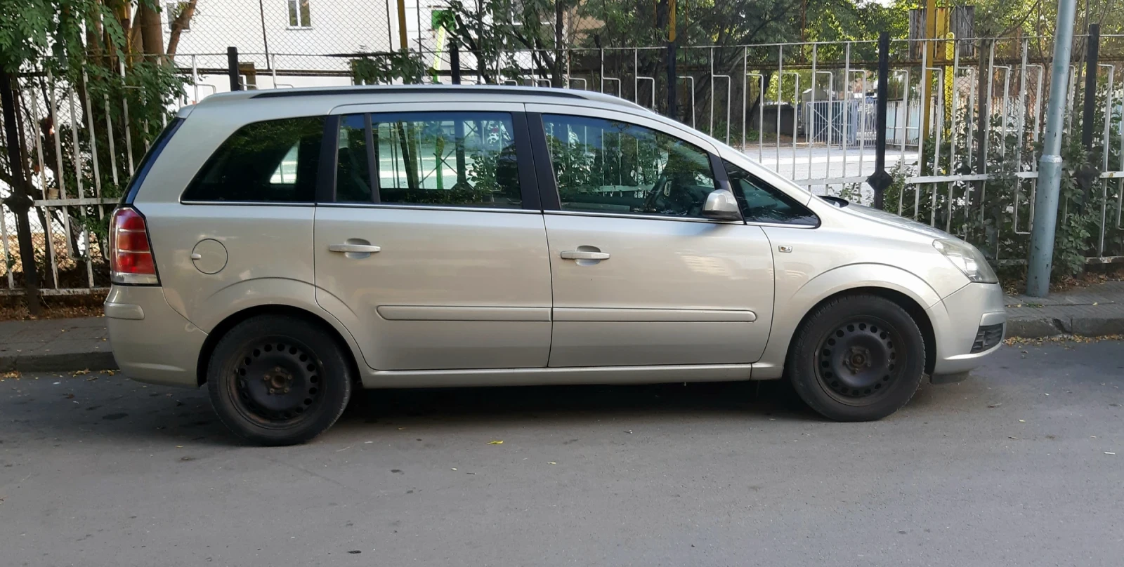 Opel Zafira  - изображение 3