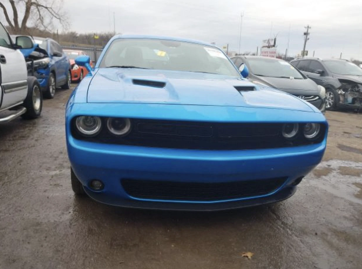 Dodge Challenger SXT* ПОДГРЕВ* KEYLESS* 8ZF - изображение 2