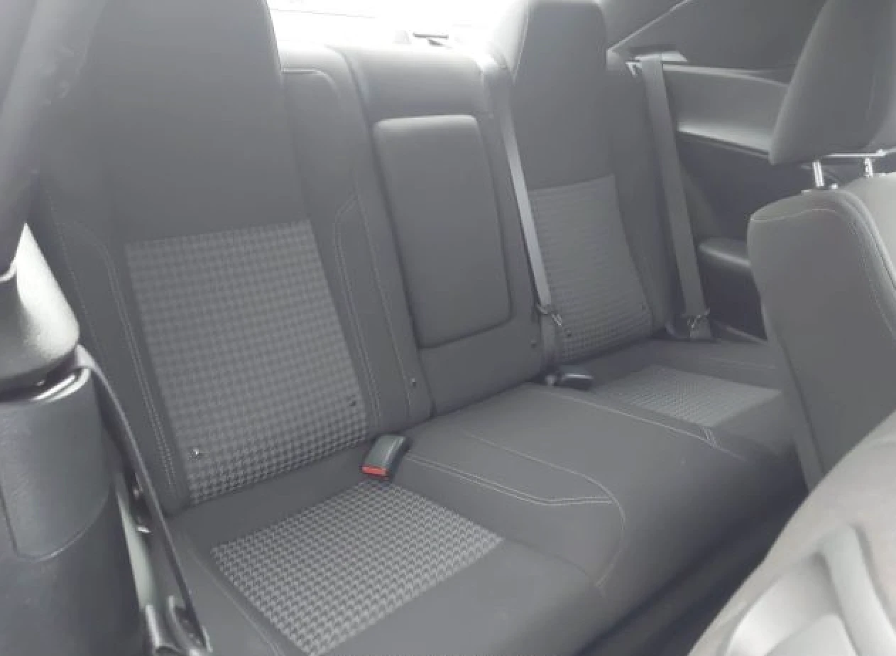 Dodge Challenger SXT* ПОДГРЕВ* KEYLESS* 8ZF - изображение 8