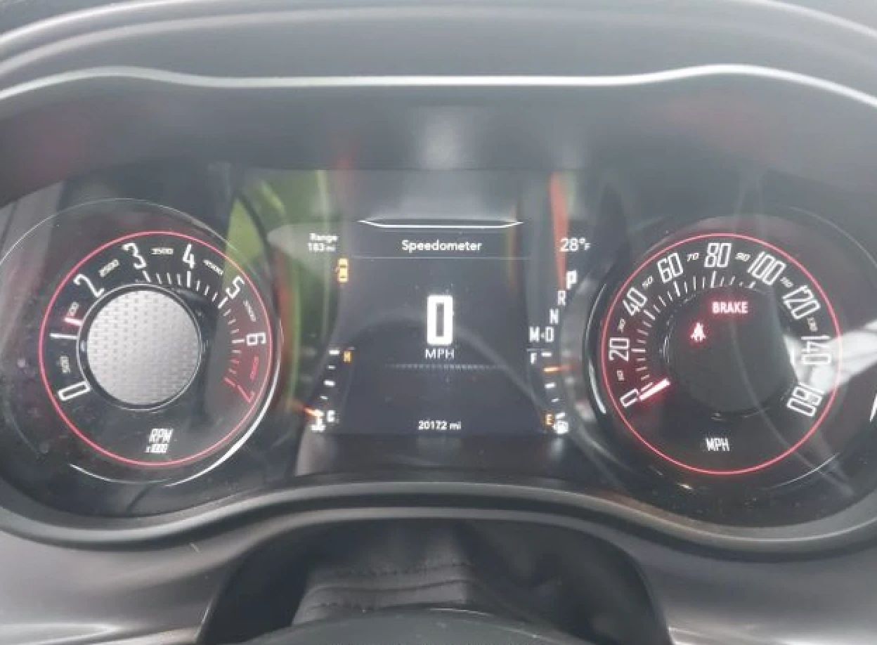 Dodge Challenger SXT* ПОДГРЕВ* KEYLESS* 8ZF - изображение 9