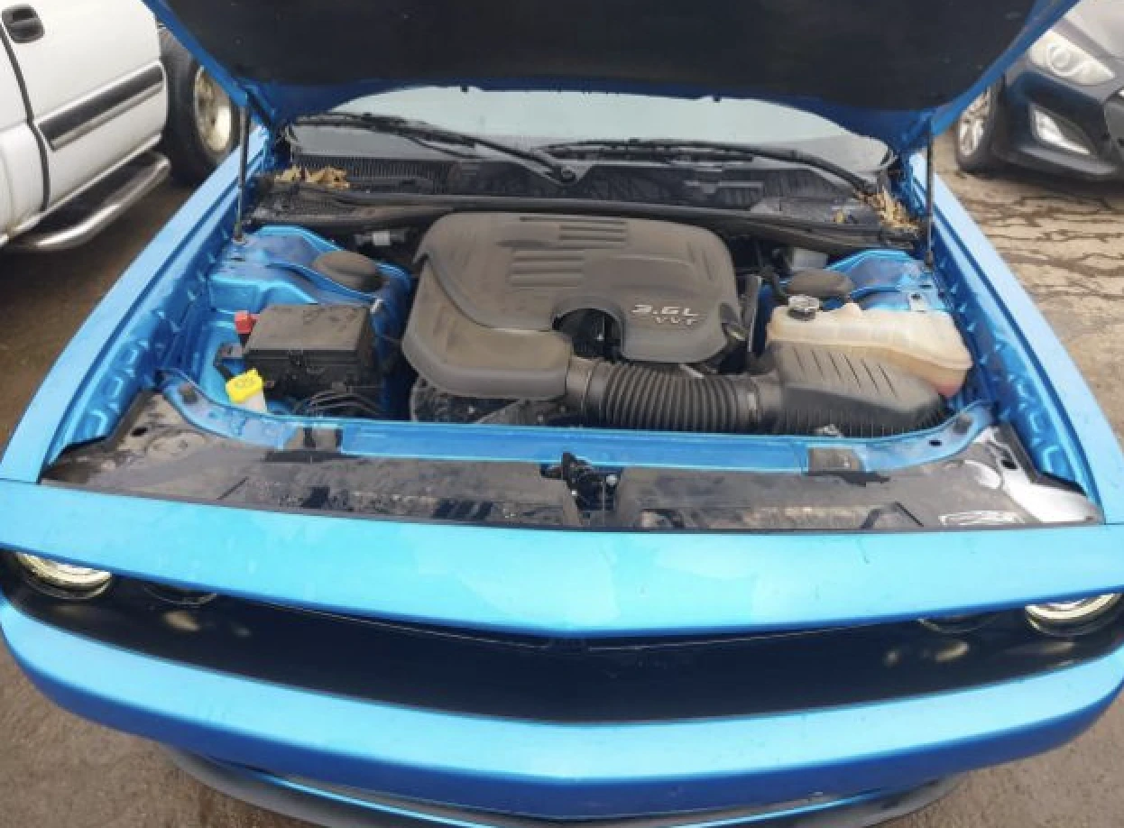 Dodge Challenger SXT* ПОДГРЕВ* KEYLESS* 8ZF - изображение 10