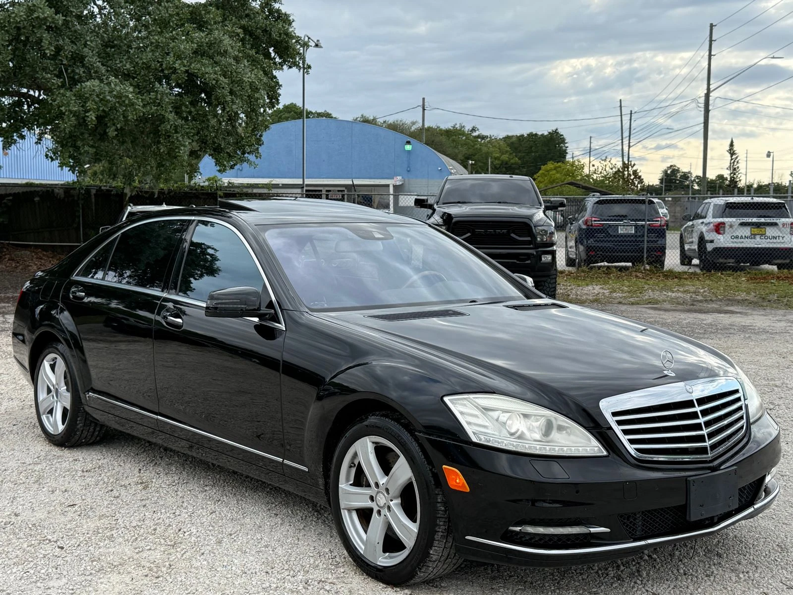 Mercedes-Benz S 500 AMG* МАСАЖ* ОБДУХ* ВАКУМ* HARMAN* KEYLESS*  - изображение 3