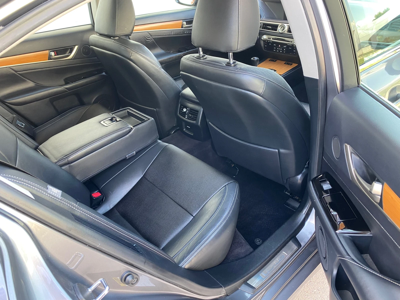 Lexus GS 450h  - изображение 9