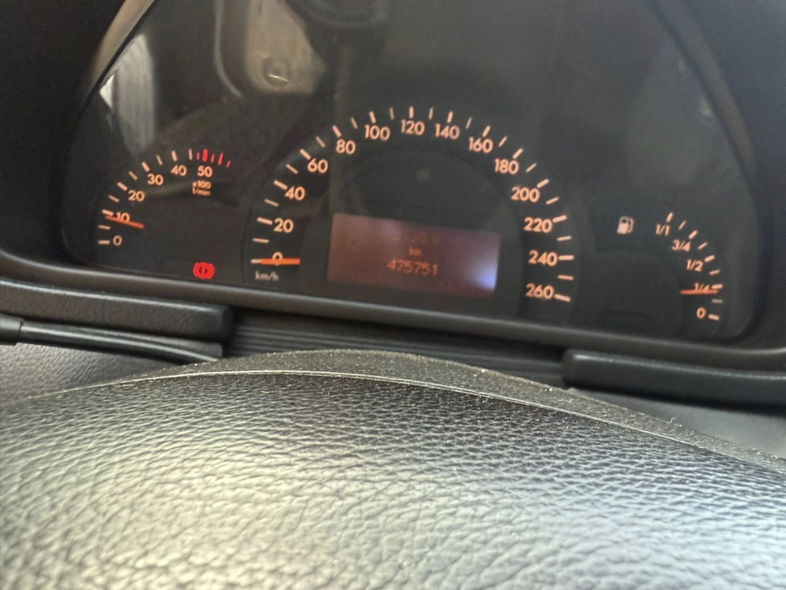 Mercedes-Benz C 220 140hp - изображение 10