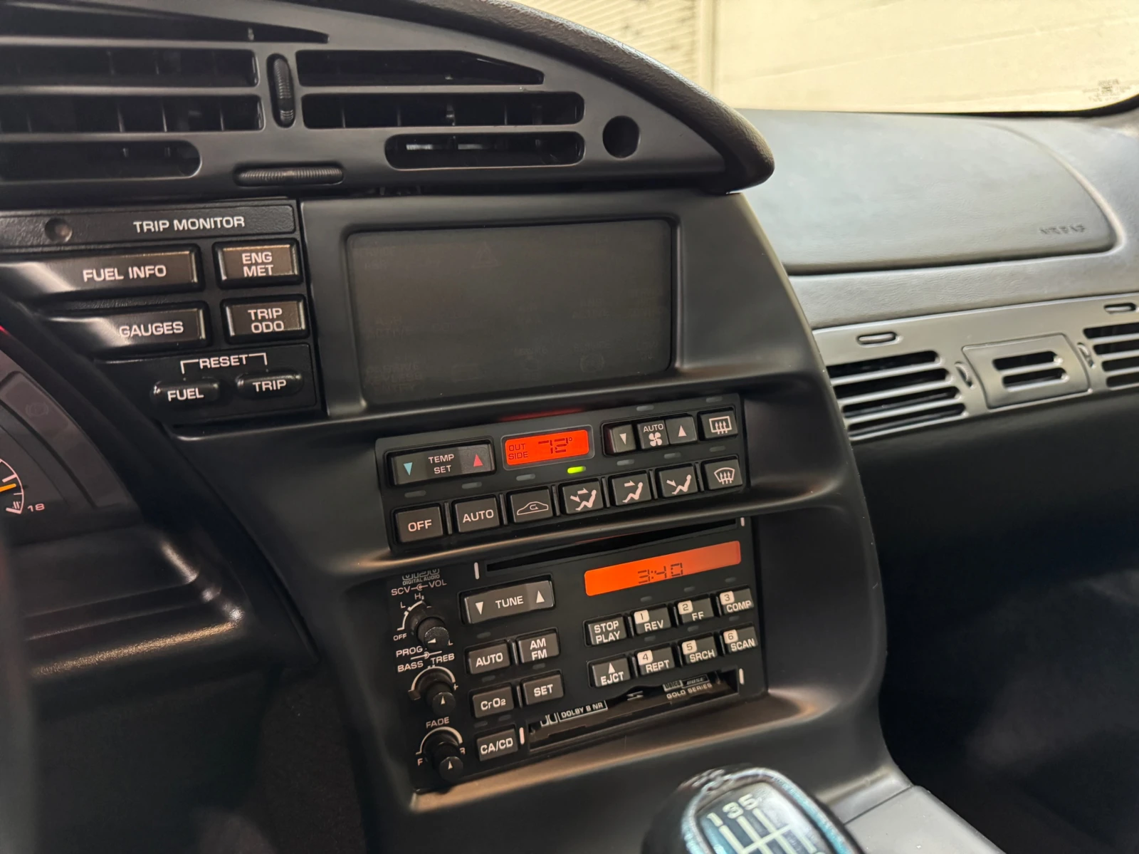 Chevrolet Corvette C4 5.7  | Mobile.bg   12