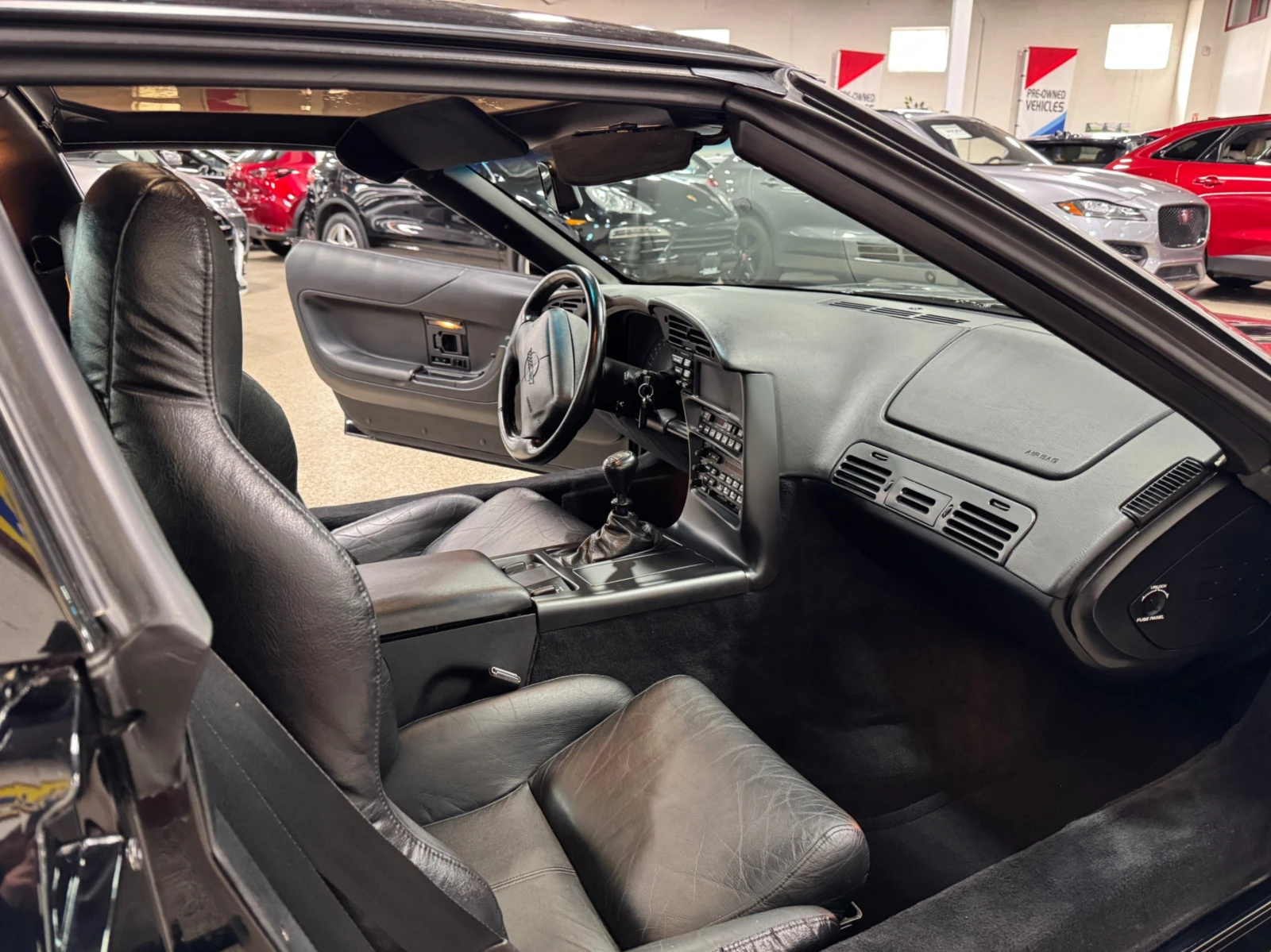 Chevrolet Corvette C4 5.7  | Mobile.bg   15