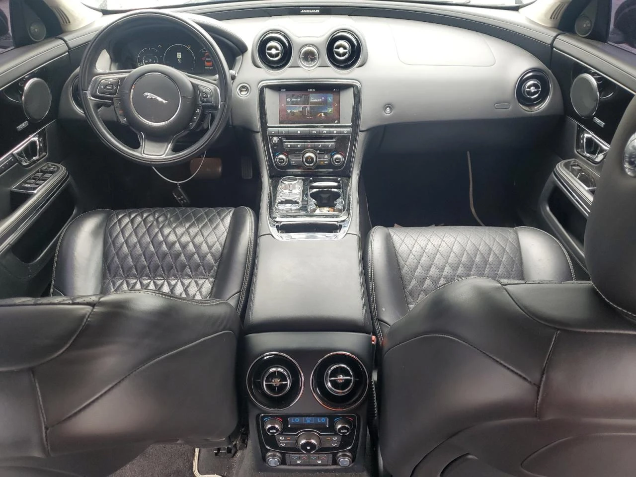 Jaguar Xj XJL Portfolio /Дълга база / Кожен салон / Обдух. / - изображение 8