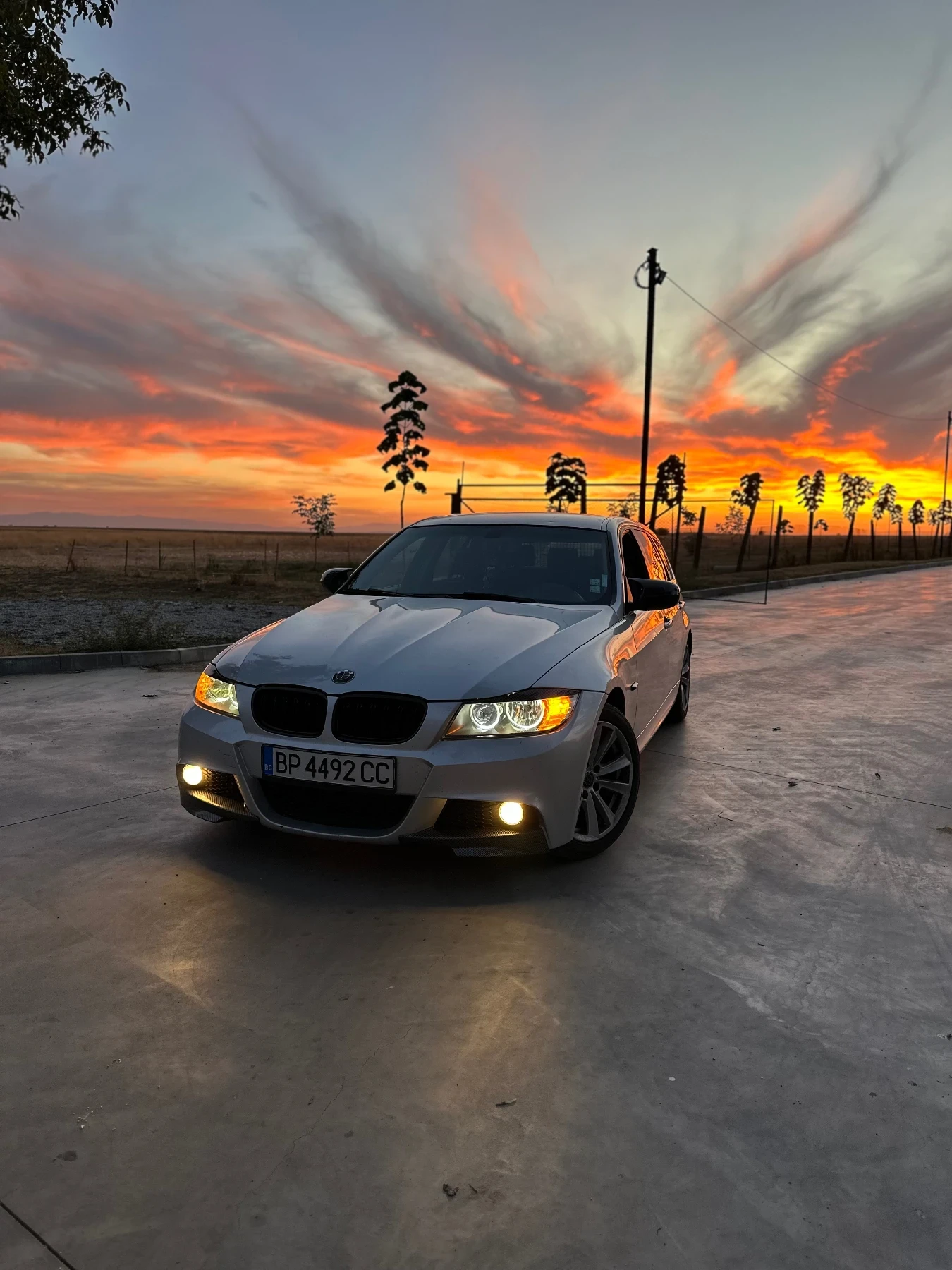 BMW 320  - изображение 7