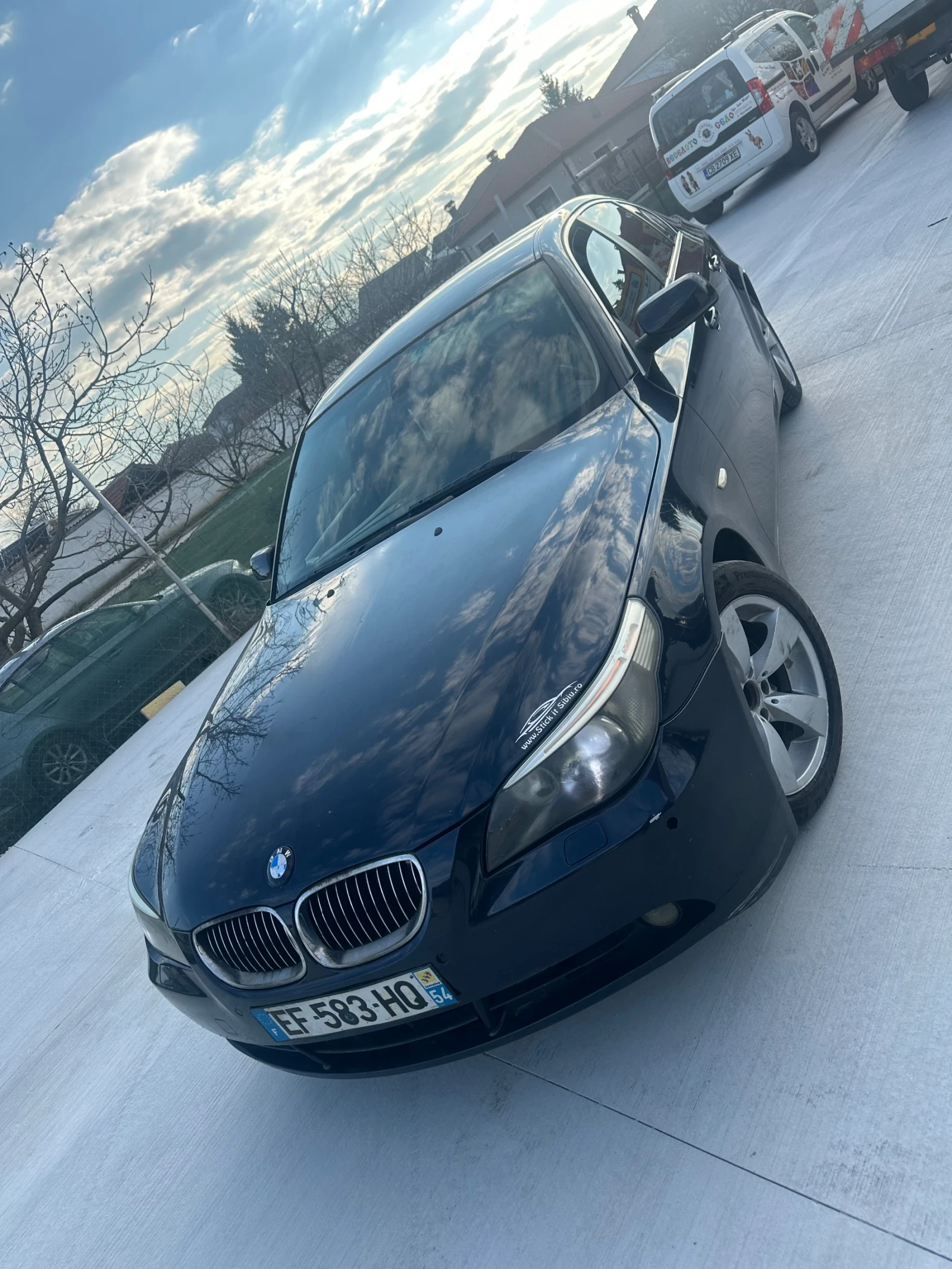 BMW 530