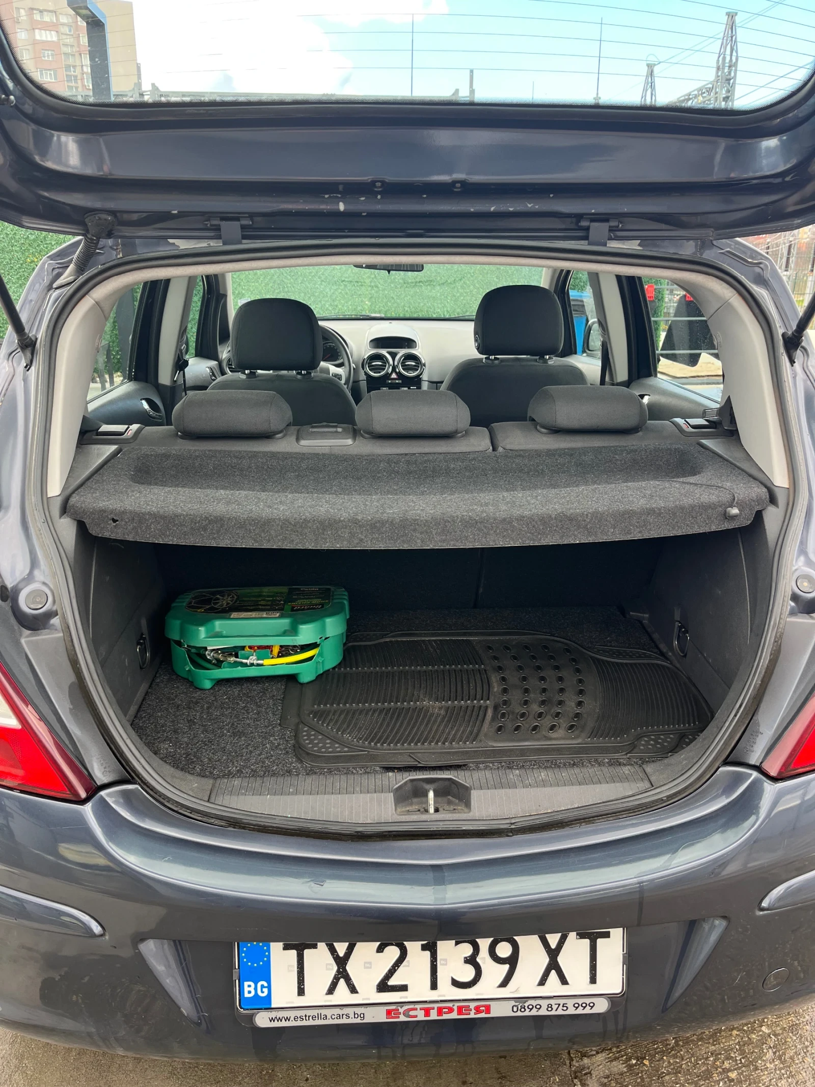 Opel Corsa 1.3 CDTI, снимка 9 - Автомобили и джипове - 53744194