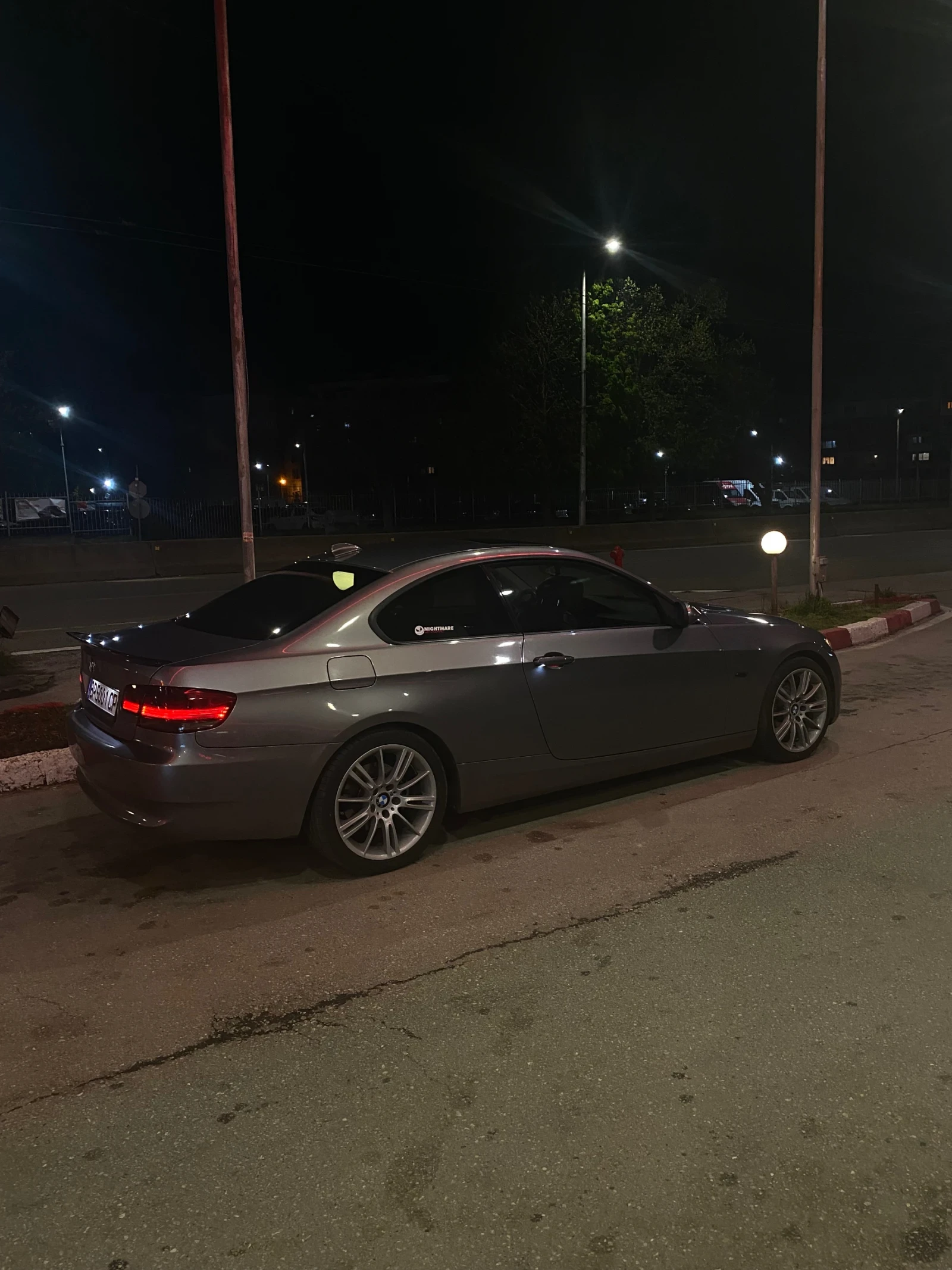 BMW 320, снимка 16 - Автомобили и джипове - 53878930