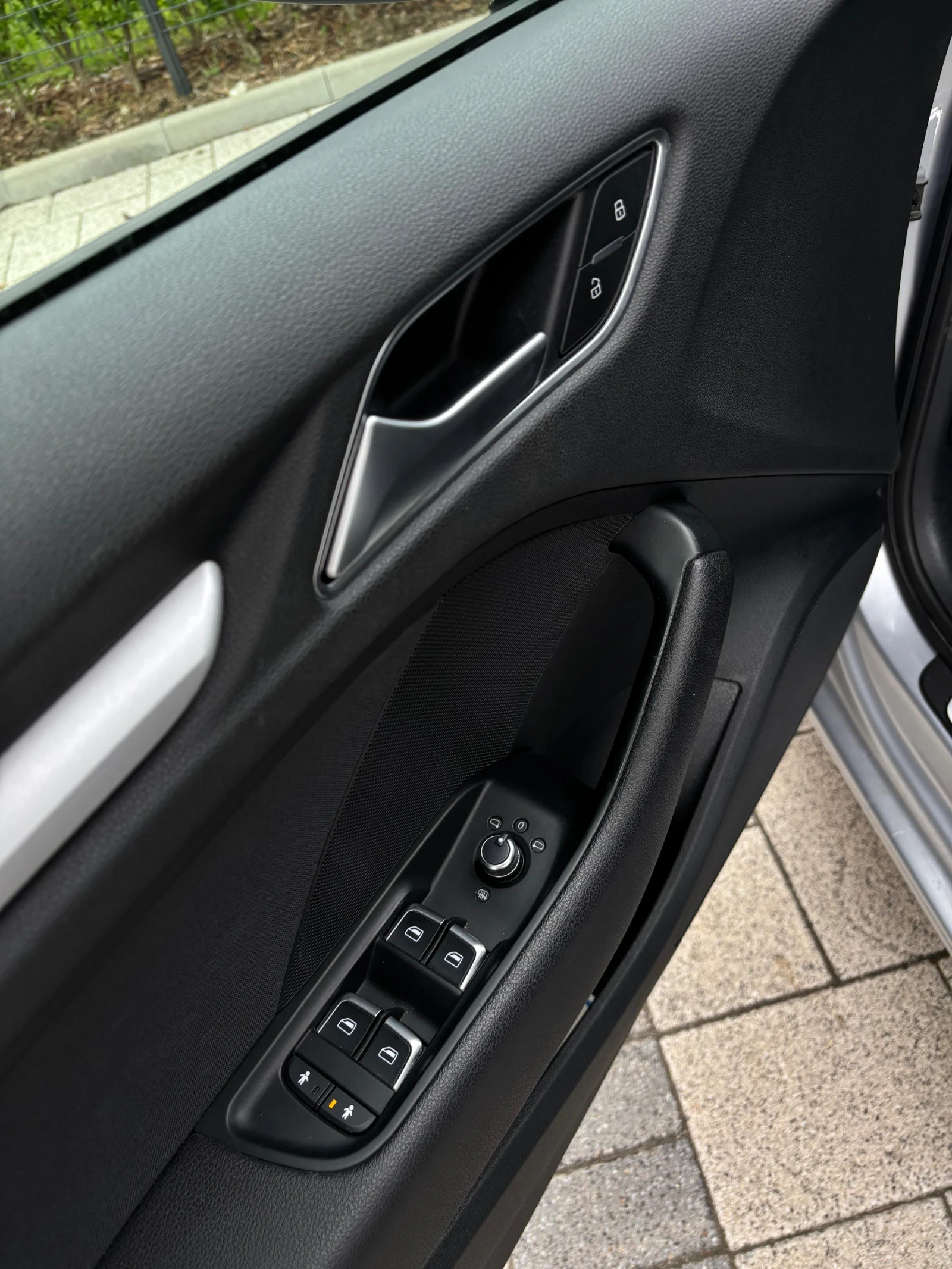 Audi A3 2.0 TDI Quattro Sportback, снимка 11 - Автомобили и джипове - 54400673