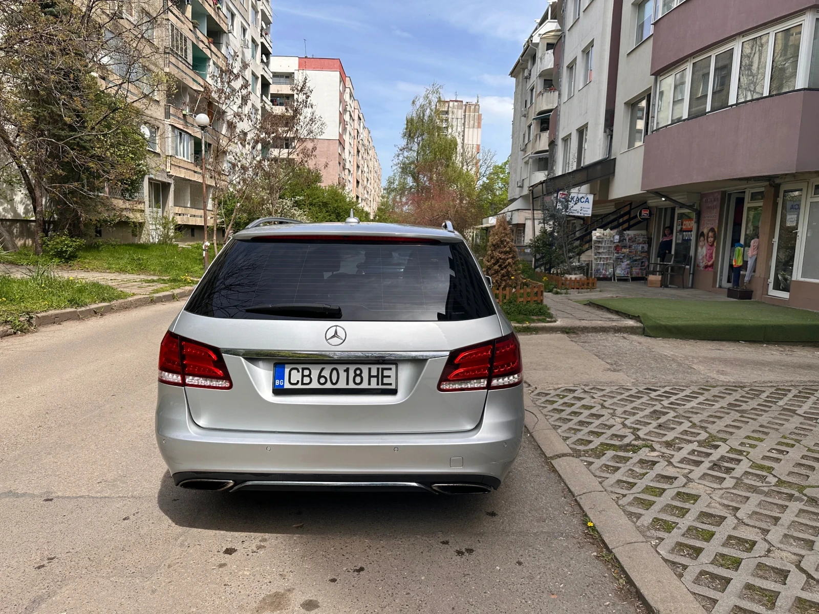 Mercedes-Benz E 350, снимка 4 - Автомобили и джипове - 54462738