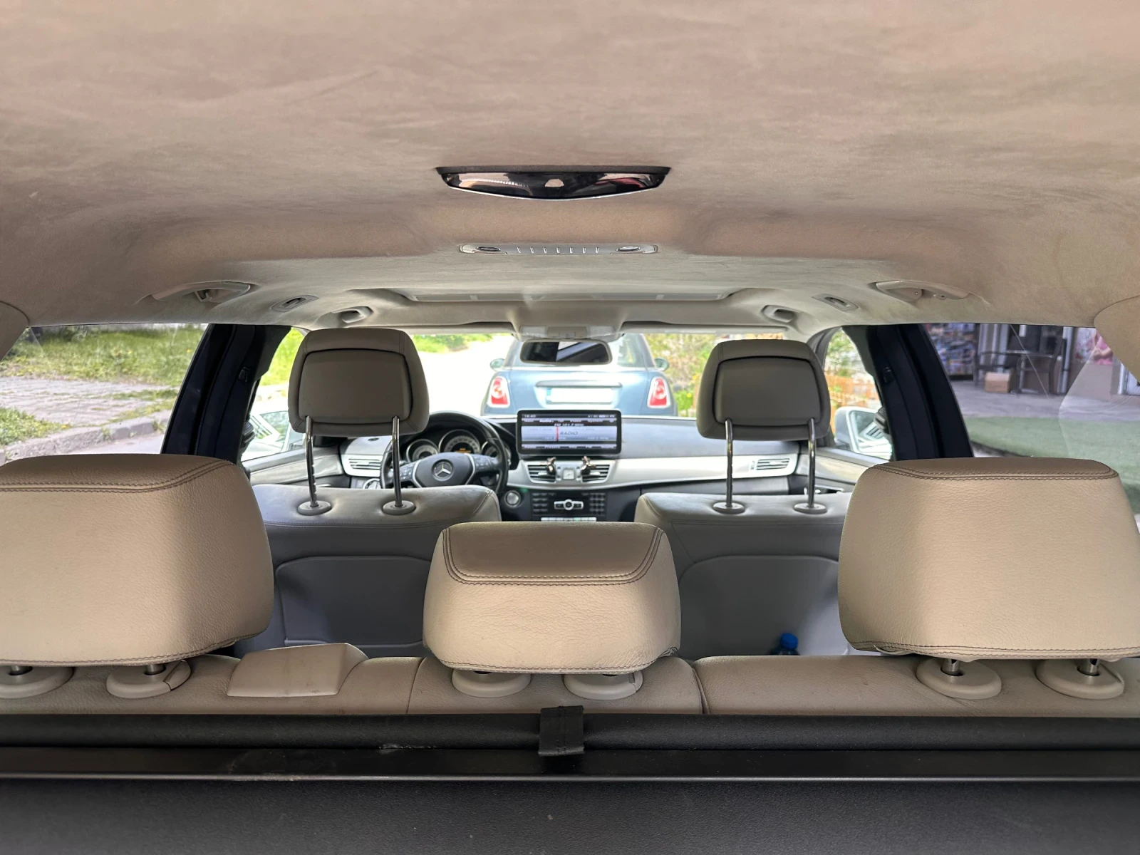 Mercedes-Benz E 350, снимка 10 - Автомобили и джипове - 54462738