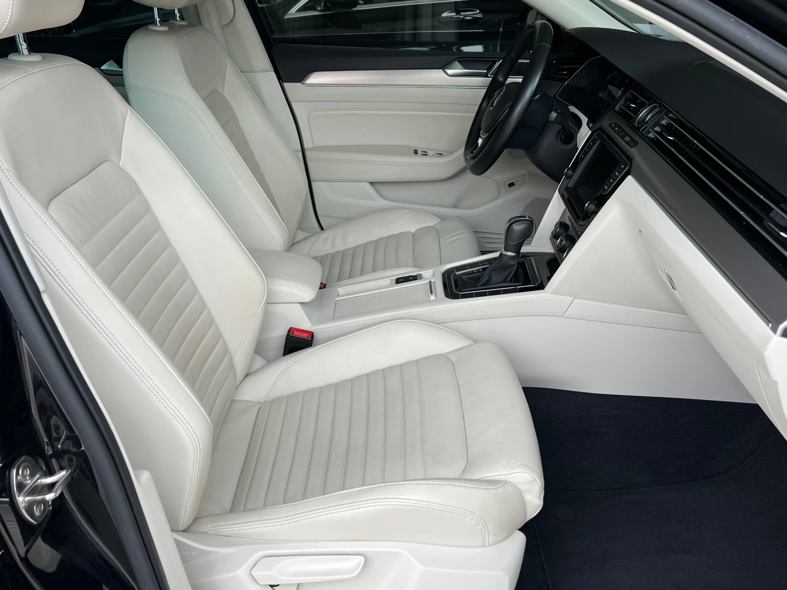 VW Passat 2.0TDI, HIGHLINE-FULL SERVICE VW-KATO HOB!!! | Mobile.bg � ����������� 11