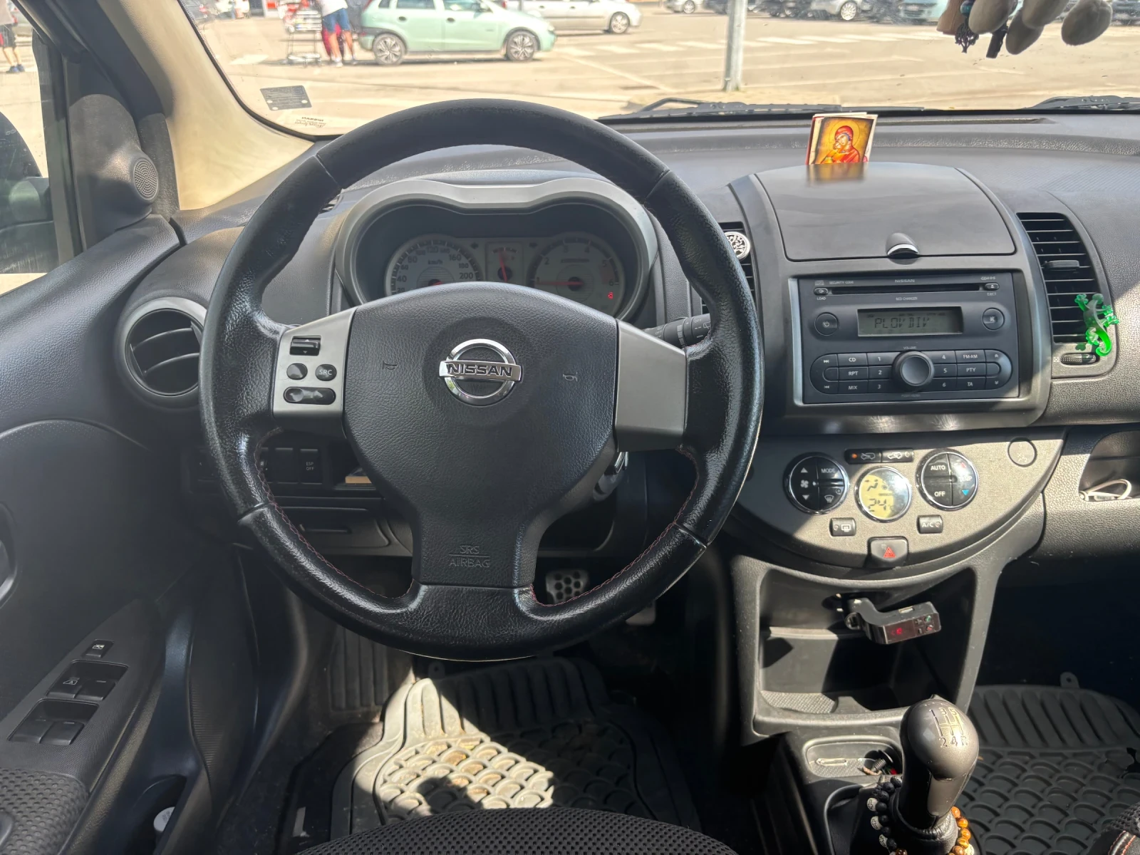 Nissan Note, снимка 8 - Автомобили и джипове - 54898867