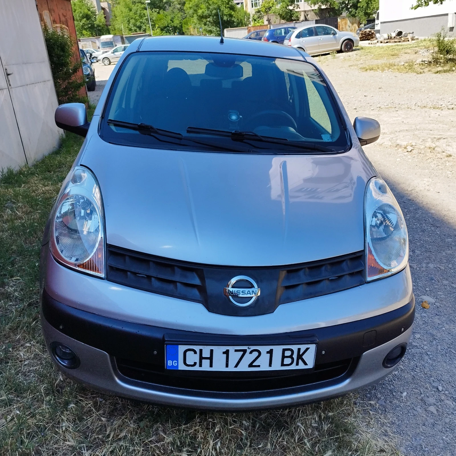Nissan Note, снимка 3 - Автомобили и джипове - 54869201