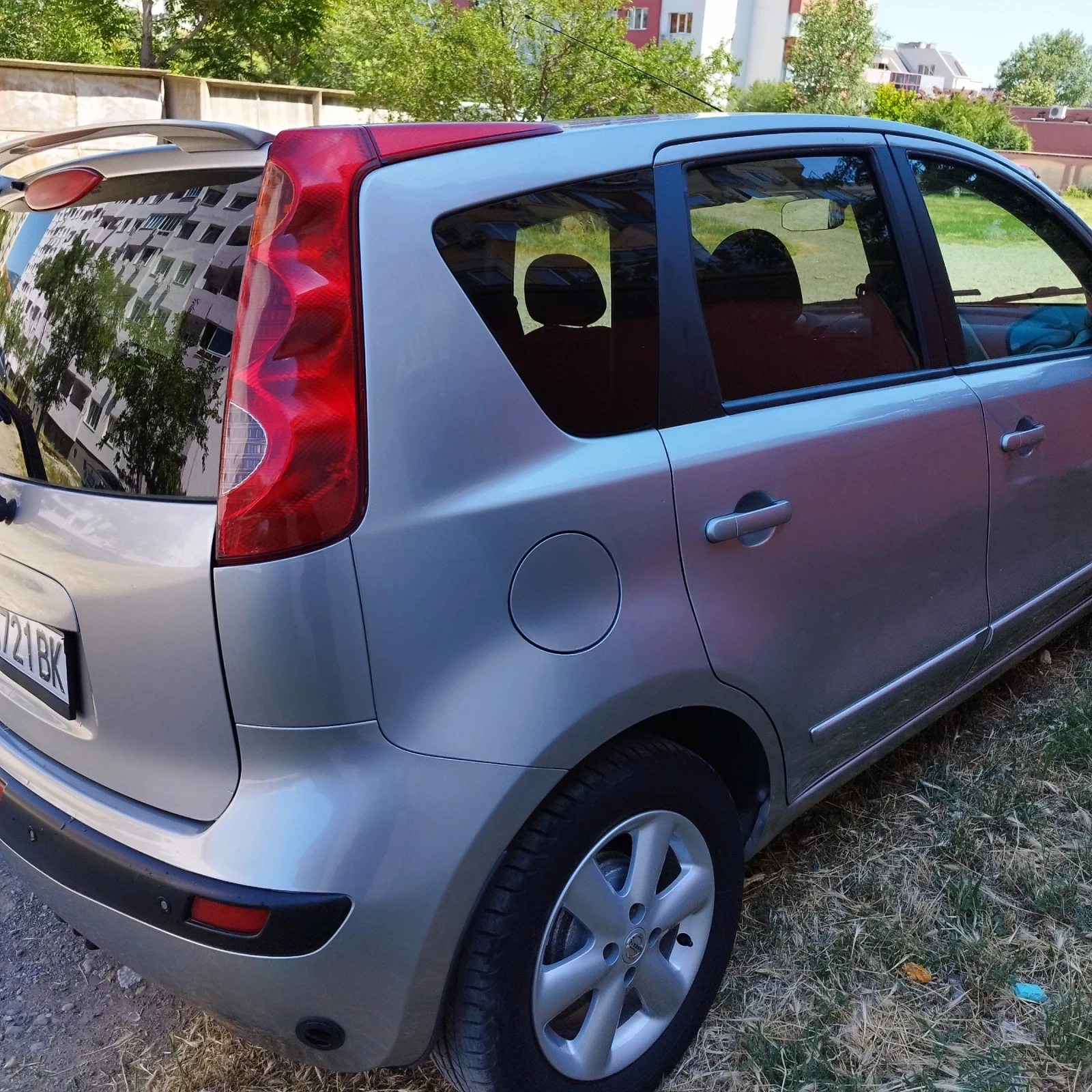 Nissan Note, снимка 5 - Автомобили и джипове - 54869201