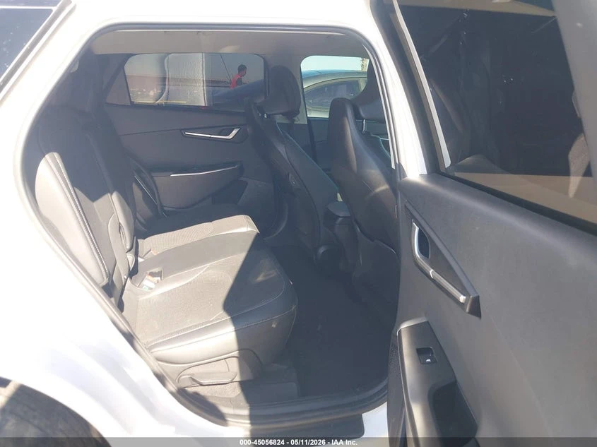 Kia EV6 Wind | Mobile.bg � ����������� 8