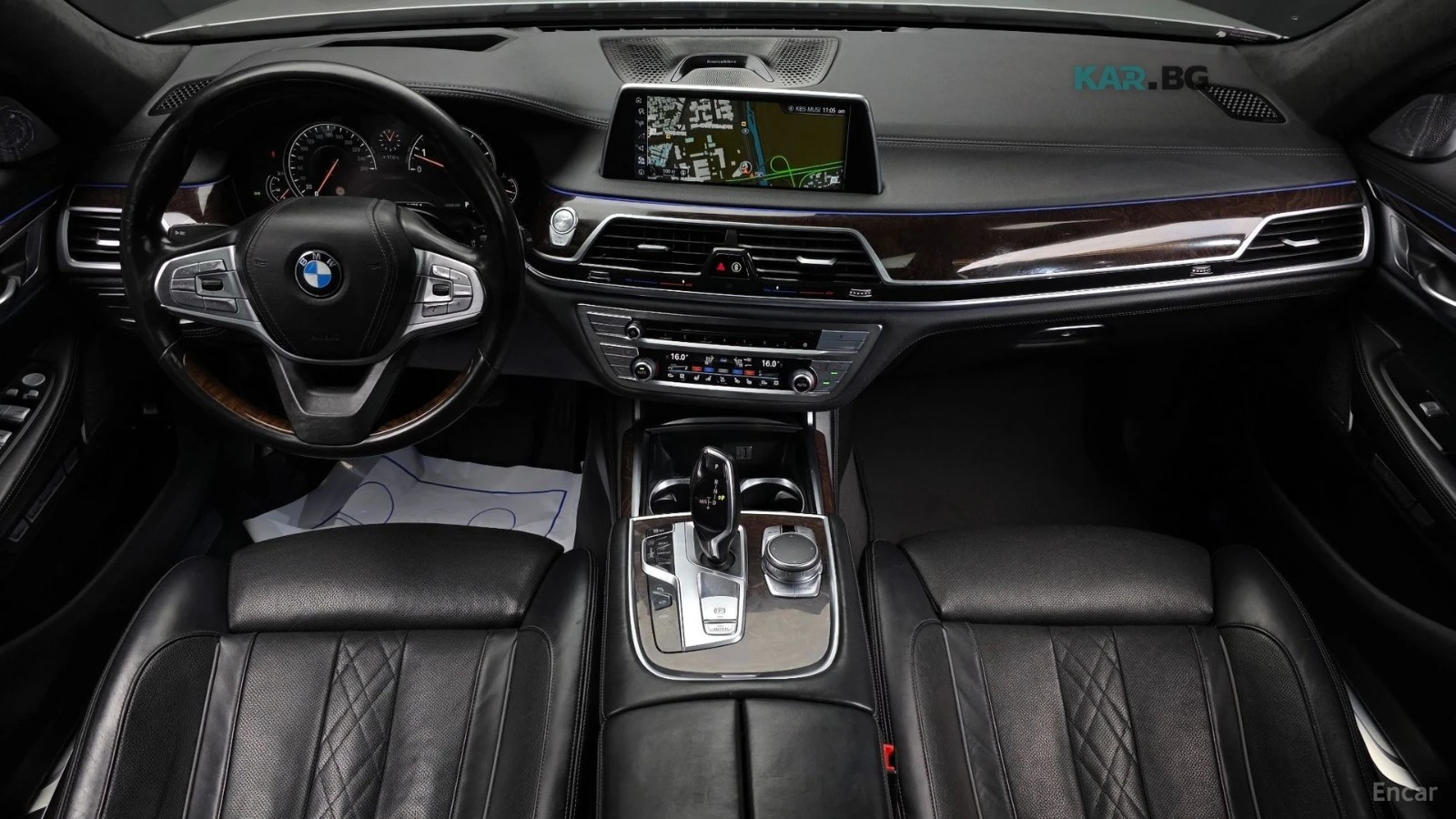 BMW 750 Li xDrive* КОЖА* ПАНО* ОБДУХВ* МОНИТОРИ, снимка 7 - Автомобили и джипове - 55173285