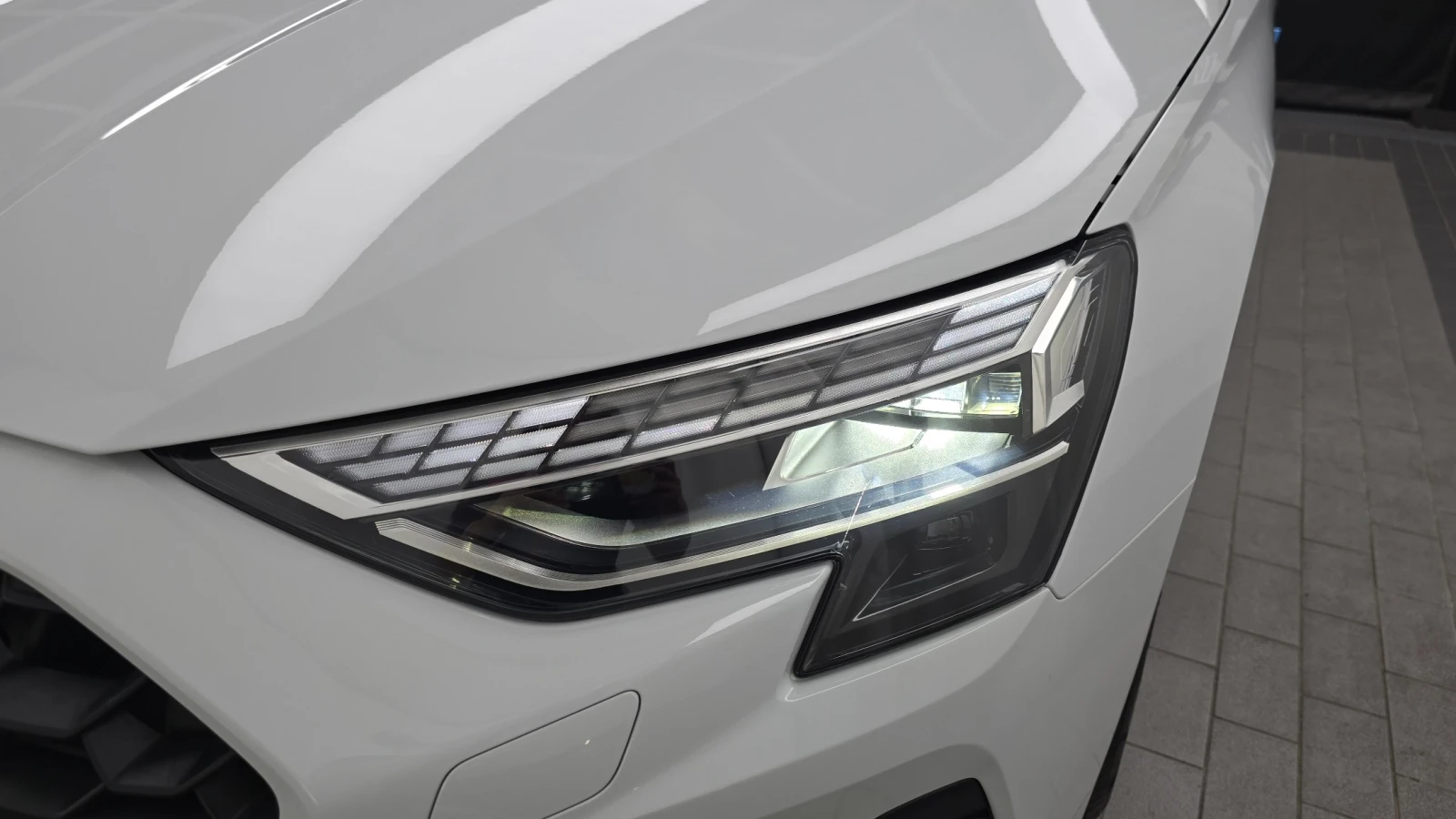 Audi A3 | 2.0 TFSI | S line | Virtual Cockpit | 2025, снимка 4 - Автомобили и джипове - 55220193