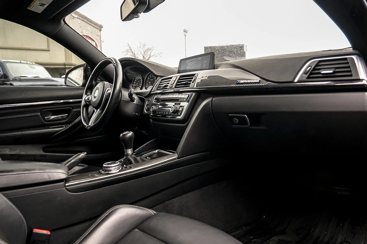 BMW M4 | Ръчни Скорости| HUD| CARBON FIBER| NAVI| CAM, снимка 10 - Автомобили и джипове - 55232840
