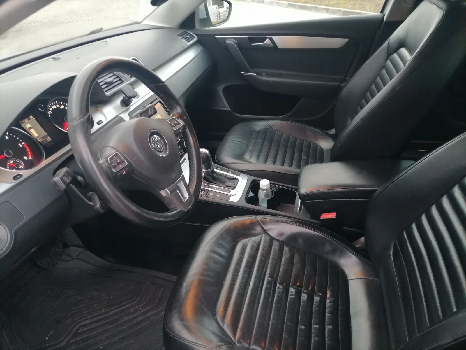 VW Passat 2.0tdi 170kc. Автомат! кожа! , снимка 15 - Автомобили и джипове - 55484859