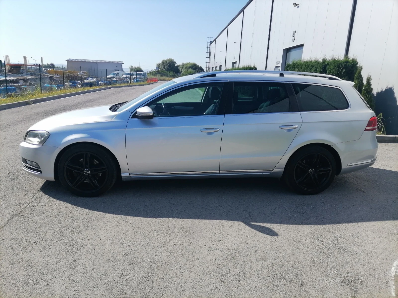 VW Passat 2.0tdi 170kc. Автомат! кожа! , снимка 4 - Автомобили и джипове - 55484859