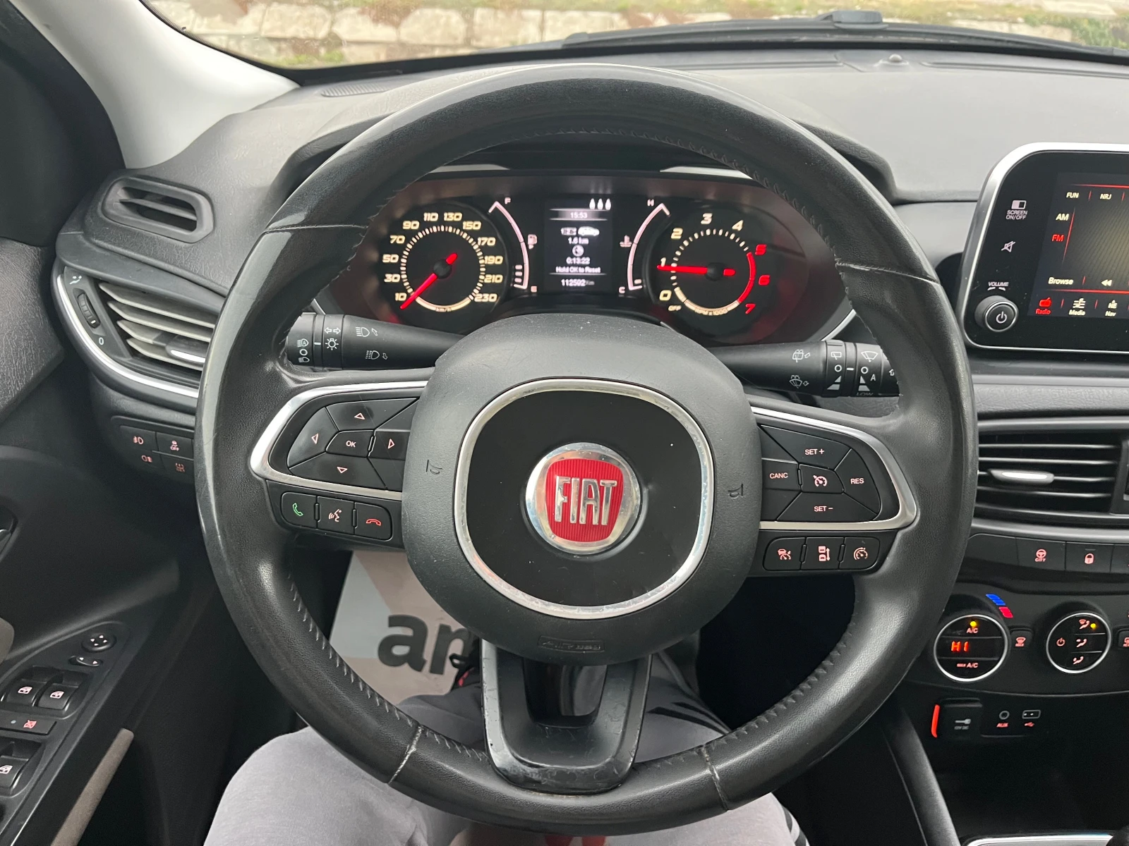 Fiat Tipo 1.6 Mjet NAVI, снимка 12 - Автомобили и джипове - 56707695