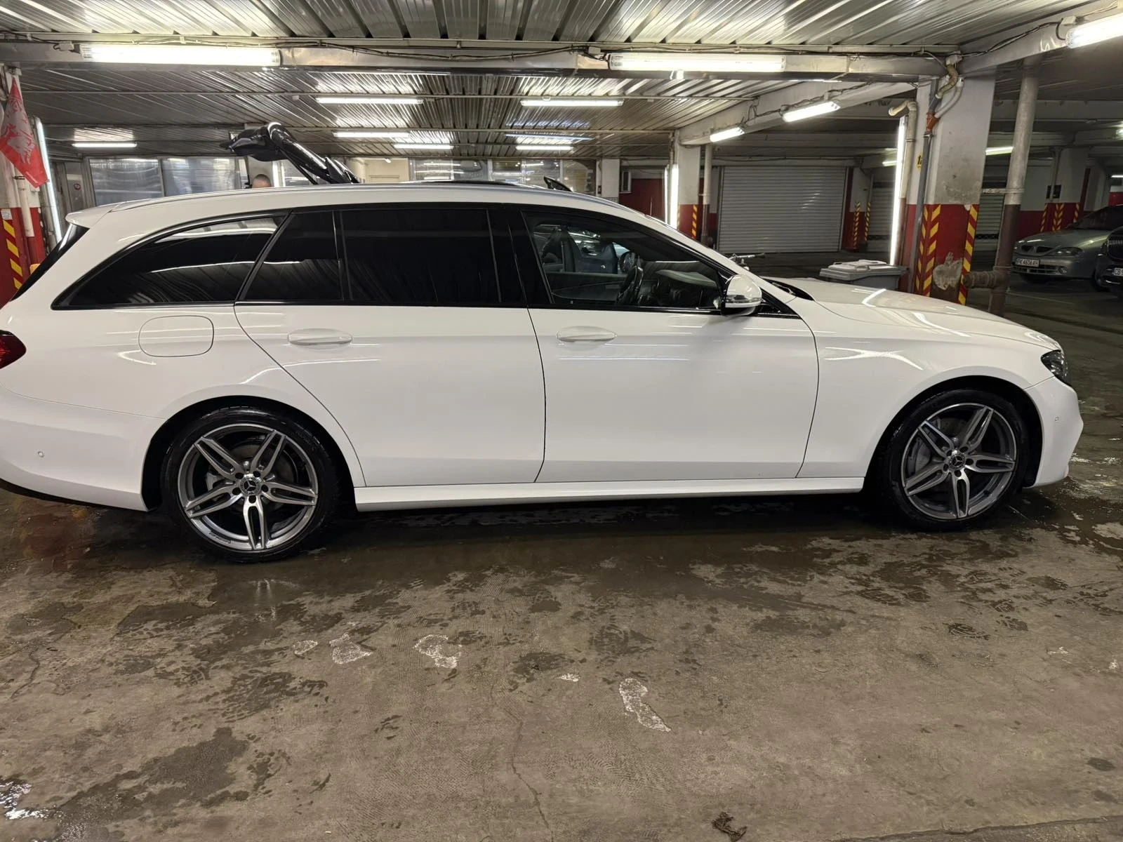 Mercedes-Benz E 220  CDI AMG 9-G tronik , снимка 5 - Автомобили и джипове - 56714829