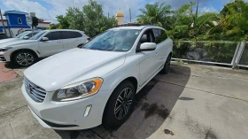     Volvo XC60 T6* PANORAMA* KEYLESS* CAMERA* NAVI* 