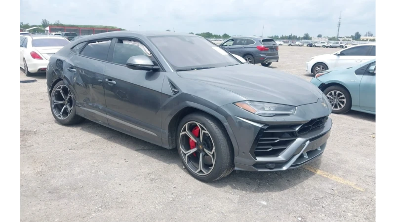 Lamborghini Urus, снимка 2 - Автомобили и джипове - 48098094