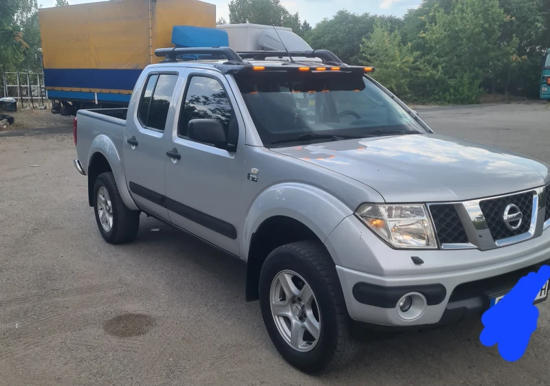 Nissan Navara, снимка 6 - Автомобили и джипове - 48312057