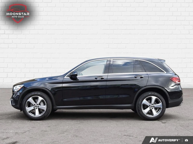 Mercedes-Benz GLC 300 4MATIC ПОДГРЕВ* 360CAM* PANO* BLINDSPOT* CARPLAY* , снимка 2 - Автомобили и джипове - 52611255