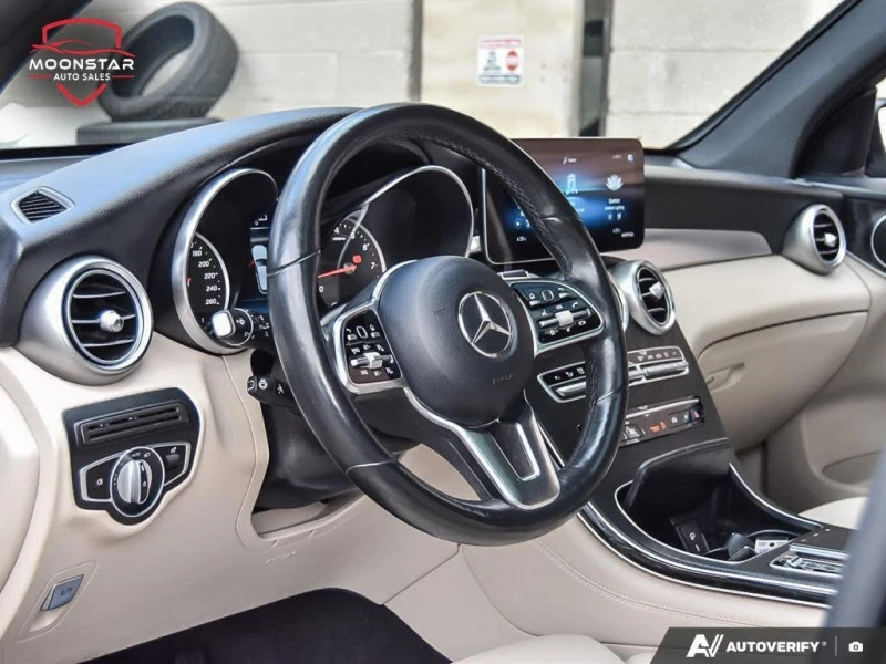 Mercedes-Benz GLC 300 4MATIC ПОДГРЕВ* 360CAM* PANO* BLINDSPOT* CARPLAY* , снимка 8 - Автомобили и джипове - 52611255