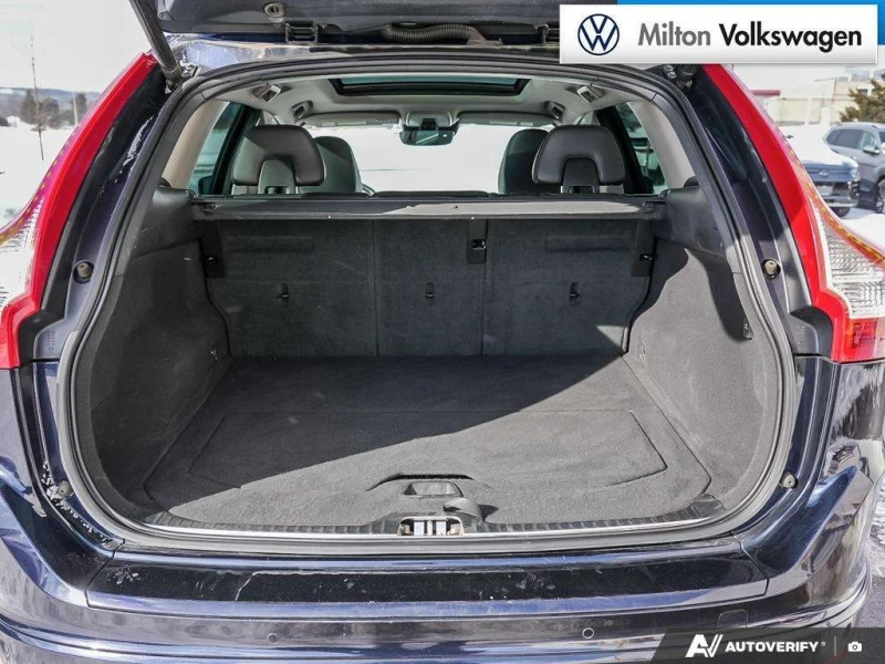 Volvo XC60 * CARFAX * ЦЕНА ДО БГ, снимка 9 - Автомобили и джипове - 53205524