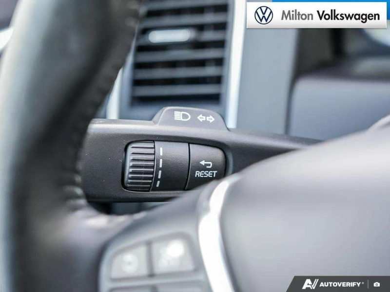 Volvo XC60 * CARFAX * ЦЕНА ДО БГ, снимка 14 - Автомобили и джипове - 53205524