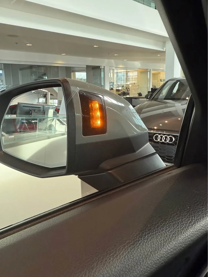 Audi SQ5 * S-Line* * V6* * HeadUp* * АвтоКредит* (ЦЕНА ДО Б - 77999 лв. - 12463937 | Car24.bg