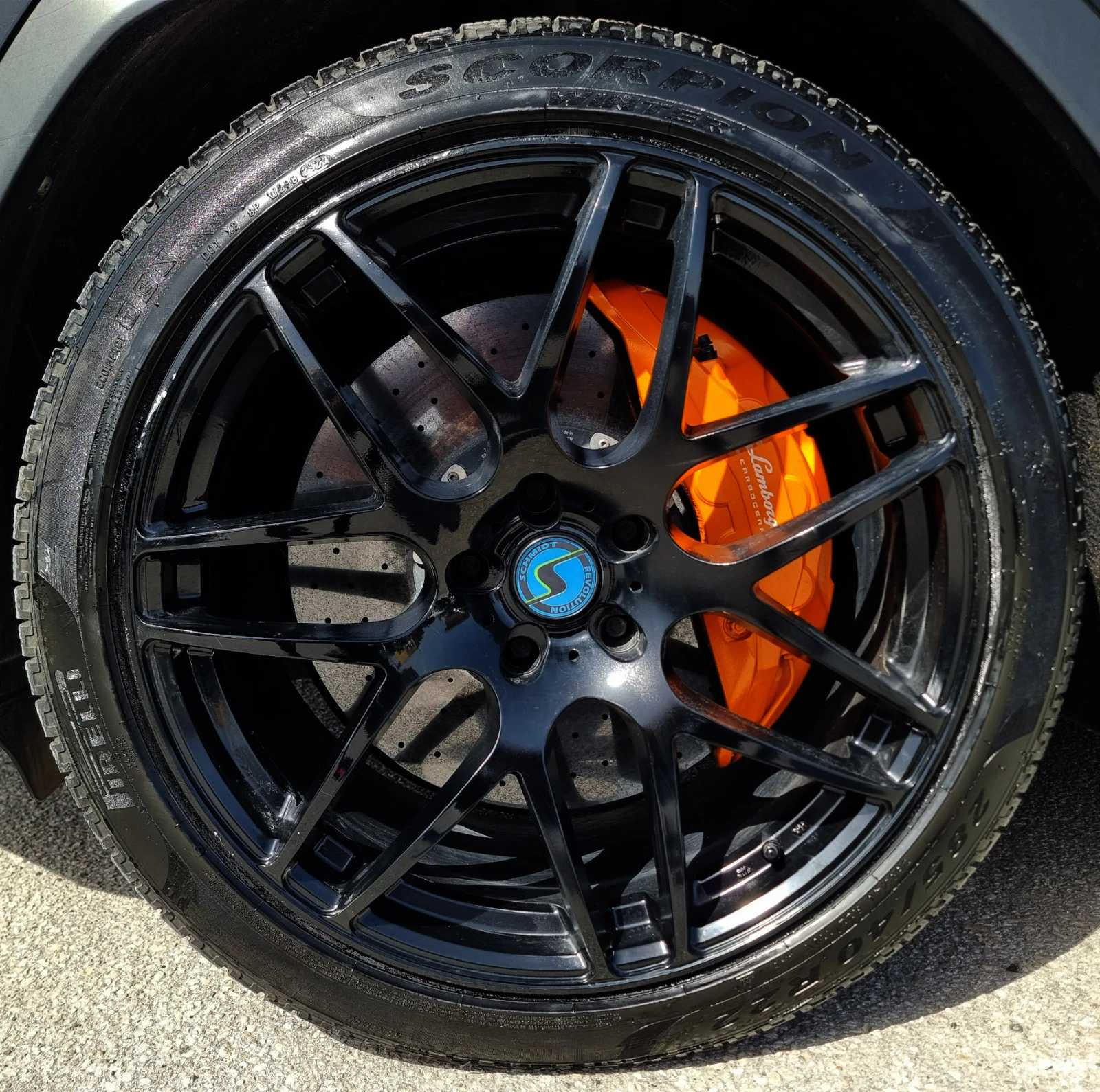 Lamborghini Urus /B&O/Distronic/Alcantara/ | Mobile.bg   17