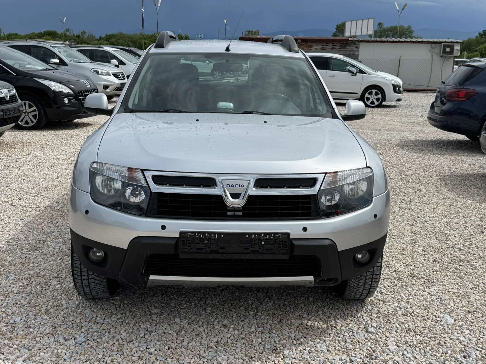 Dacia Duster 1.5dci 4x4 - изображение 2